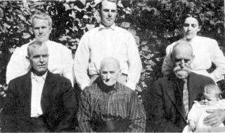 Wilson and Bennett family members - 1909