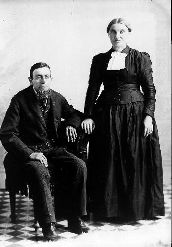 John Baptiste Sinnen and Elizabeth Sinnen - circa unknown