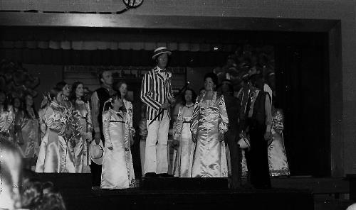 Chanhassen Civic Theatre "Annie Get Your Gun"     1972