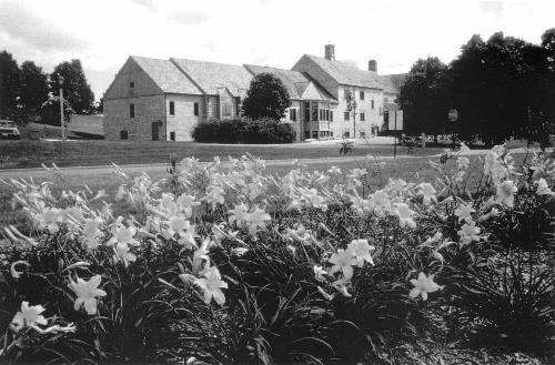 Minnesota Landscape Arboretum finished building -  circa unknown