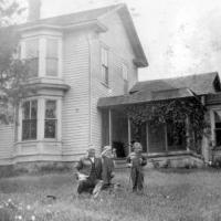 L.G. and Blanch (Sampson) Lawson homestead - circa unknown